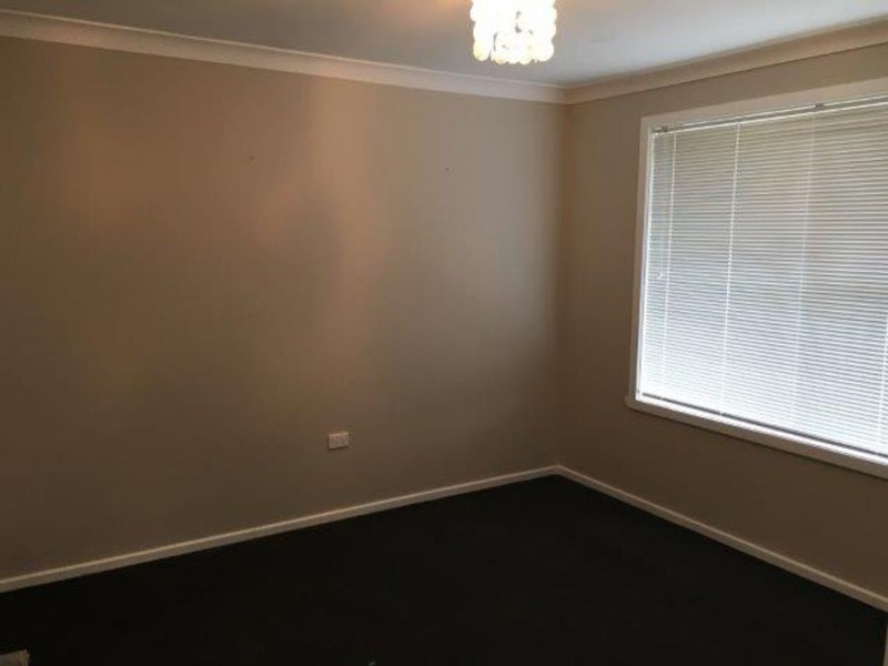 6 Tinga Crescent, Wagga Wagga NSW 2650