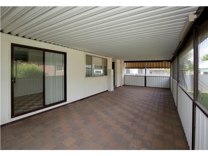 1/370 Lake Albert Road, Kooringal NSW 2650