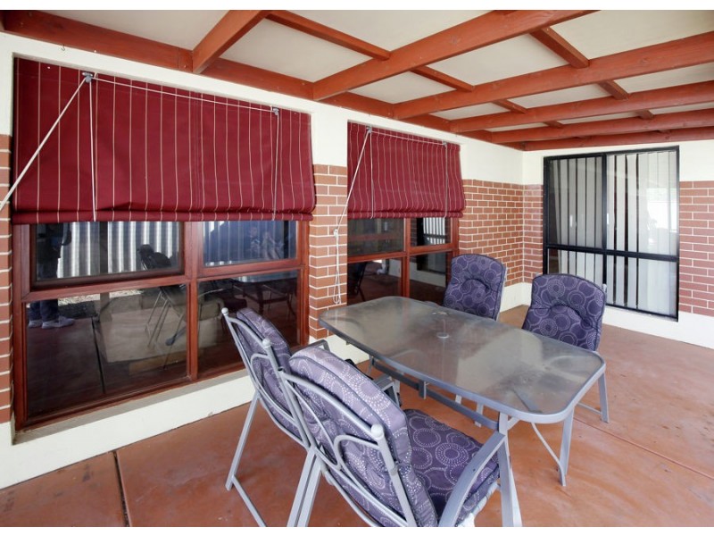 16 Delvin Place, Kooringal NSW 2650