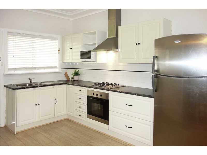 6 Beltana Avenue, Wagga Wagga NSW 2650