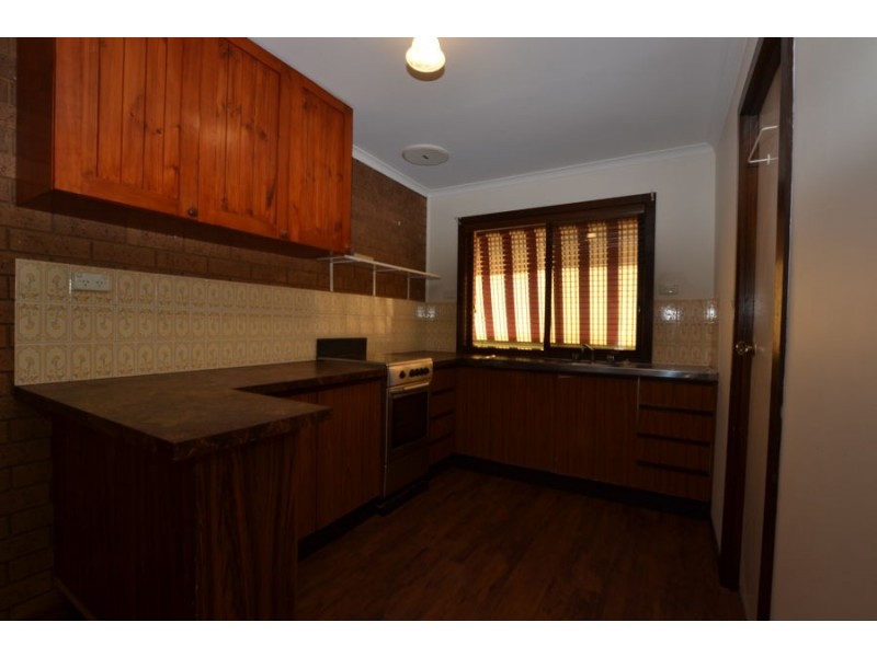 2/3 Incarnie Cresent, Wagga Wagga NSW 2650