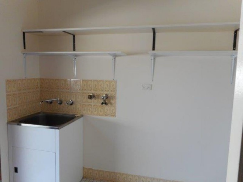 2/3 Incarnie Cresent, Wagga Wagga NSW 2650