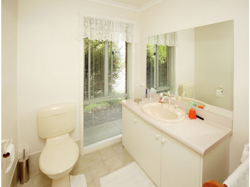 7 Nathan Place, Kooringal NSW 2650