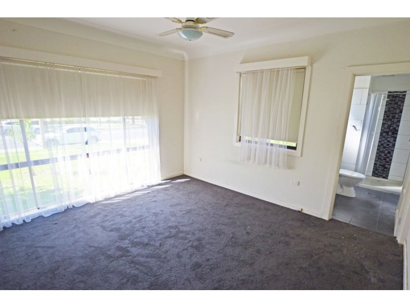 1/370 Lake Albert Road, Kooringal NSW 2650