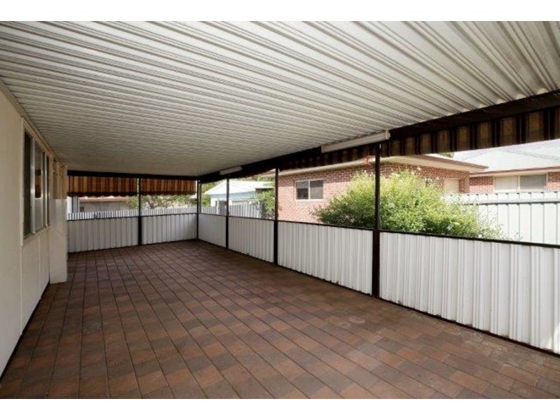 1/370 Lake Albert Road, Kooringal NSW 2650