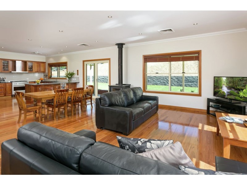 3 Casuarina Place, Springvale NSW 2650