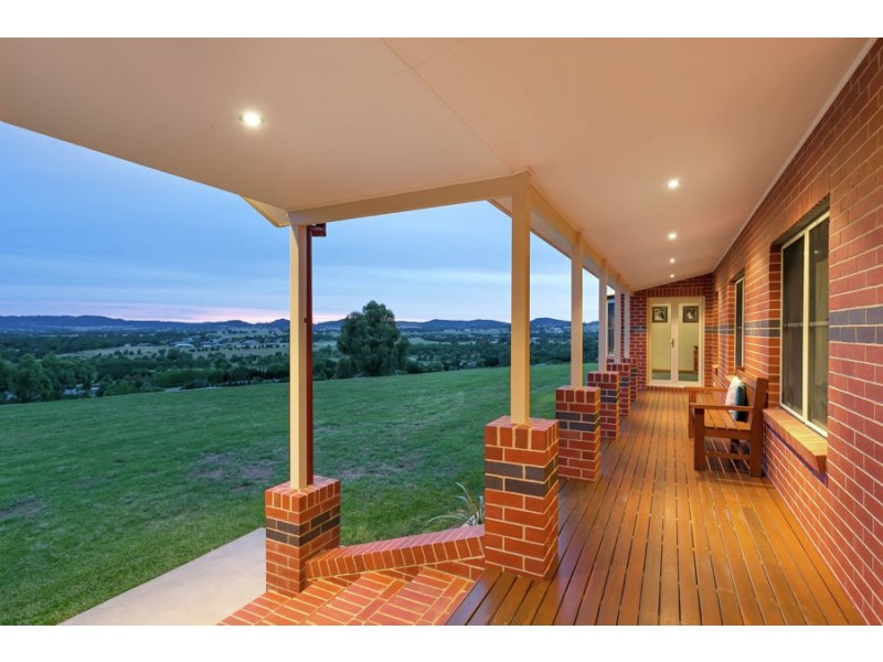 3 Casuarina Place, Springvale NSW 2650