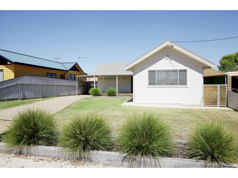 64 Allonby Avenue, Forest Hill NSW 2651