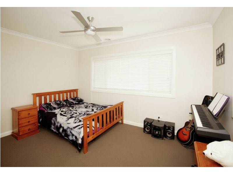 64 Allonby Avenue, Forest Hill NSW 2651