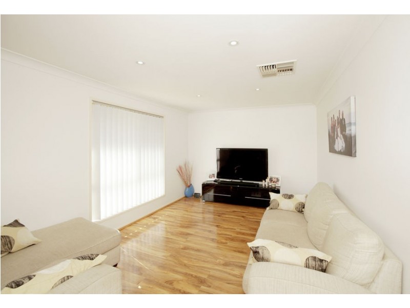 69 Veale Street, Wagga Wagga NSW 2650