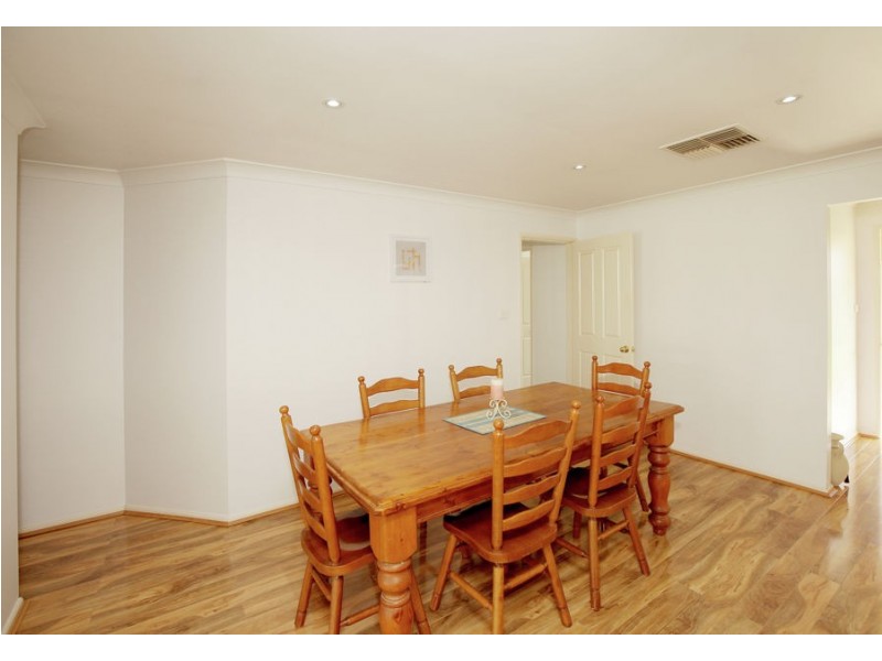 69 Veale Street, Wagga Wagga NSW 2650