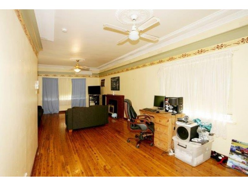 30 Northcott Parade, Wagga Wagga NSW 2650