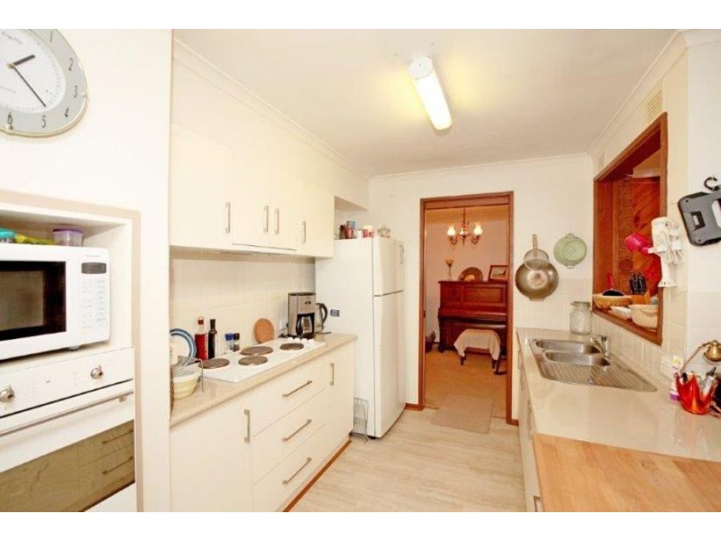 6 Bavaria Street, Wagga Wagga NSW 2650