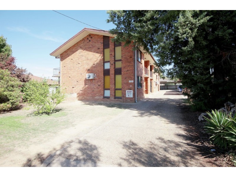 2/89 Ziegler Avenue, Kooringal NSW 2650