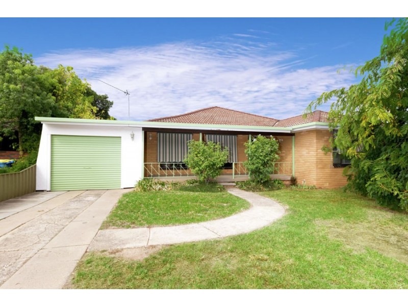 21 Willow Street, Kooringal NSW 2650