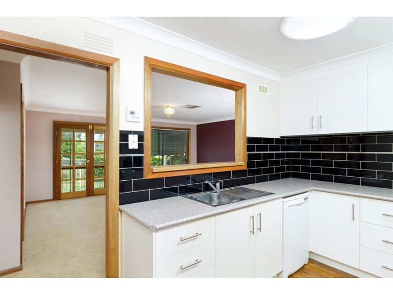 21 Willow Street, Kooringal NSW 2650