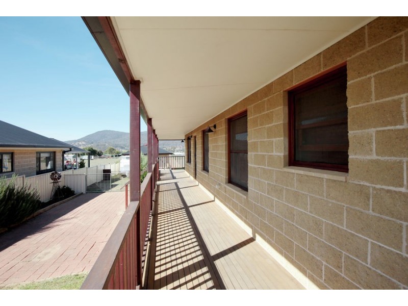 21 Langland Street, Tumbarumba NSW 2653