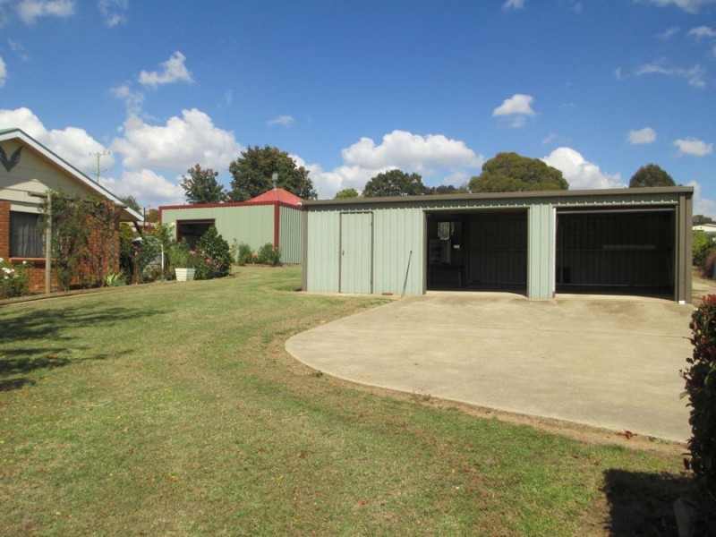 32 Fleet Street, Tumbarumba NSW 2653