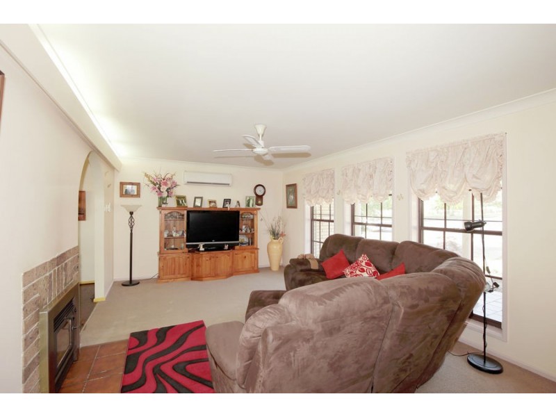 17 William Street, Tumbarumba NSW 2653