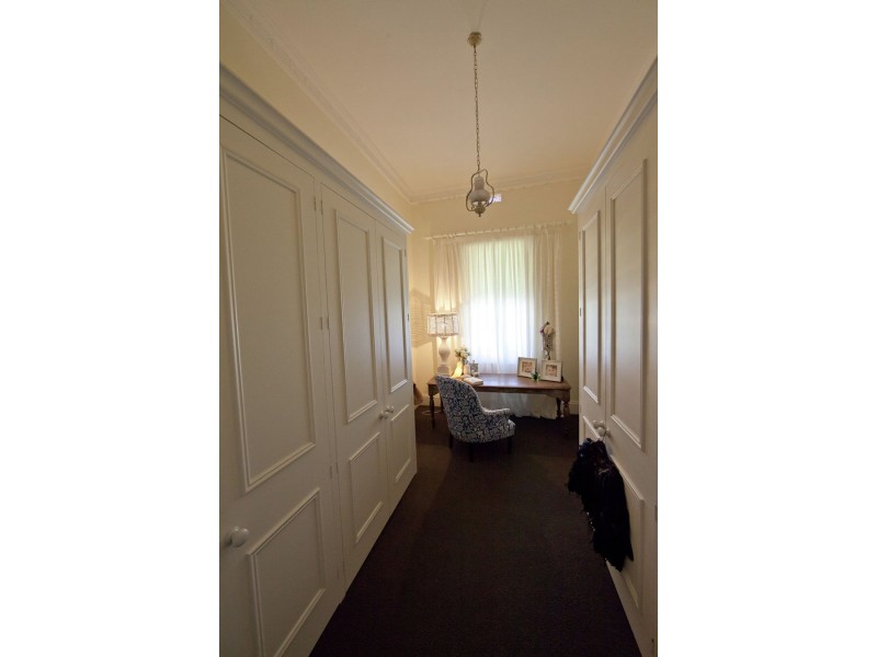 45 Taylor Road, Young NSW 2594