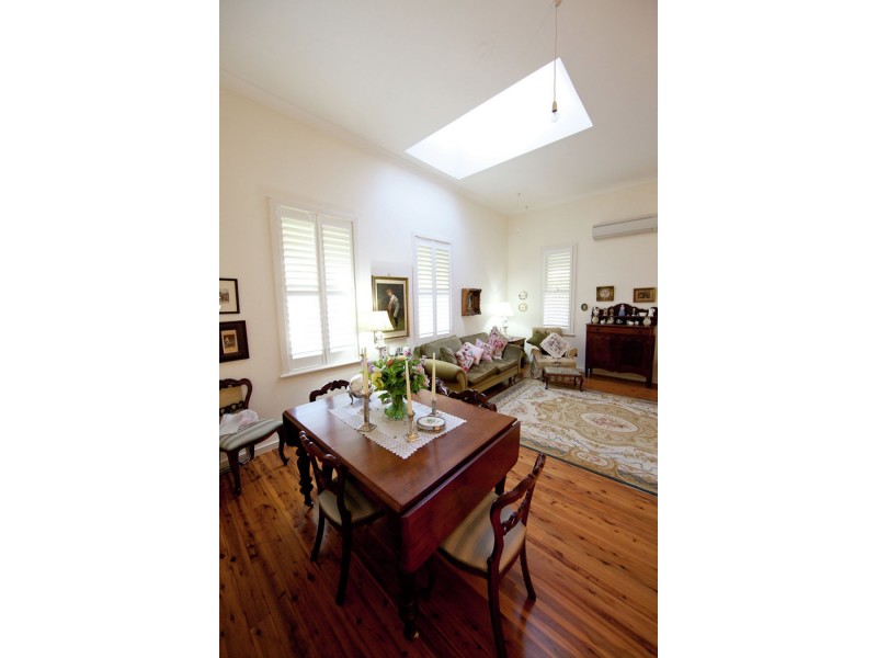 45 Taylor Road, Young NSW 2594