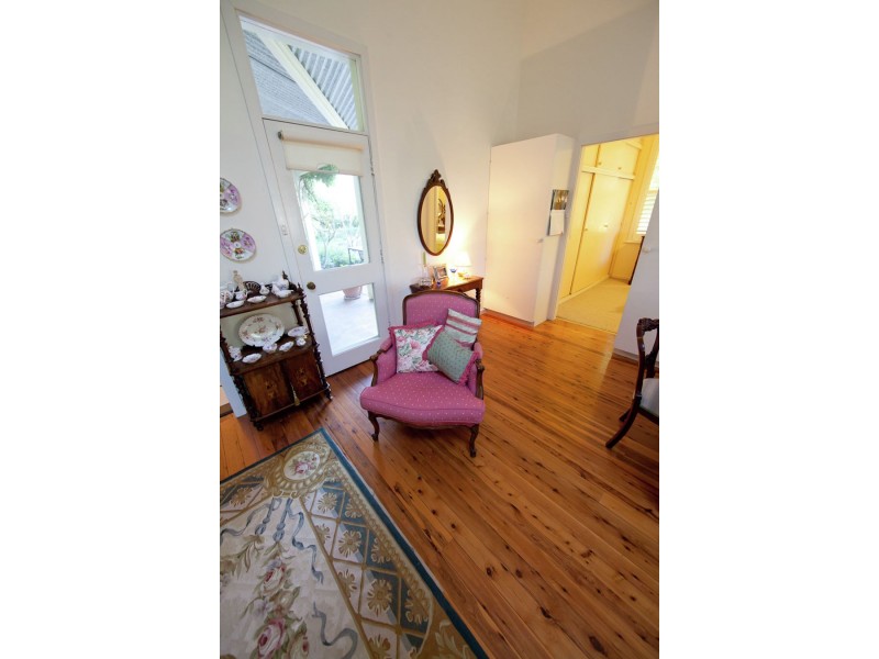 45 Taylor Road, Young NSW 2594