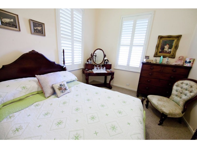 45 Taylor Road, Young NSW 2594