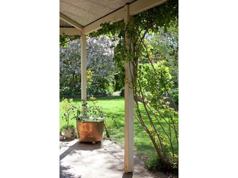 45 Taylor Road, Young NSW 2594