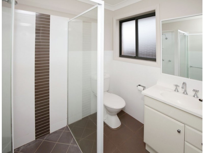 14 Bindari Avenue, Glenfield Park NSW 2650