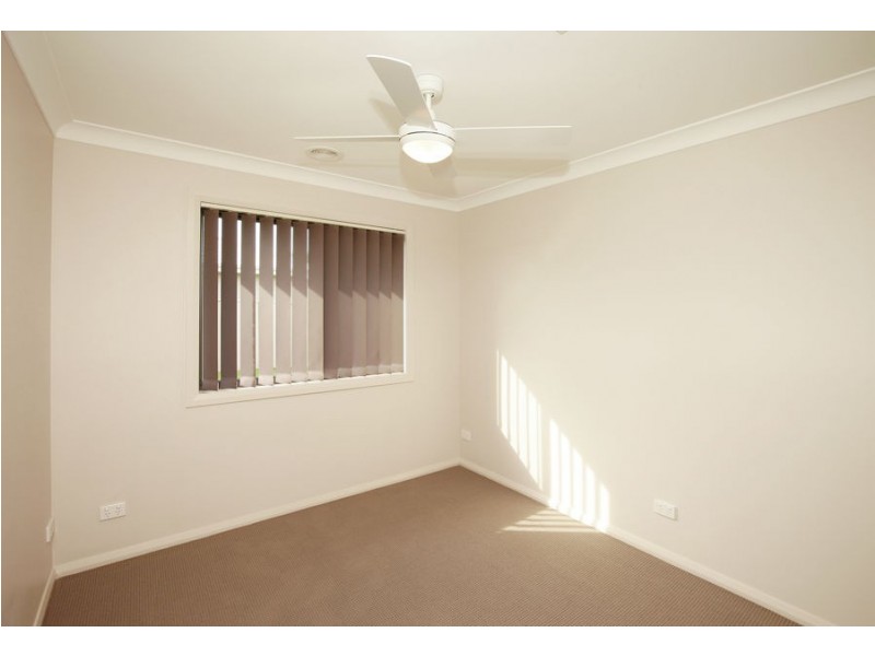 14 Bindari Avenue, Glenfield Park NSW 2650