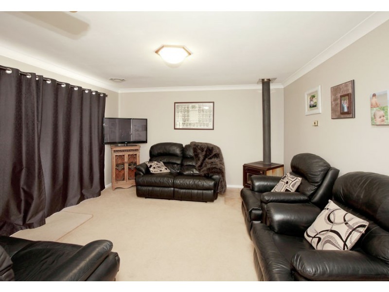 84 Albury Street, Tumbarumba NSW 2653