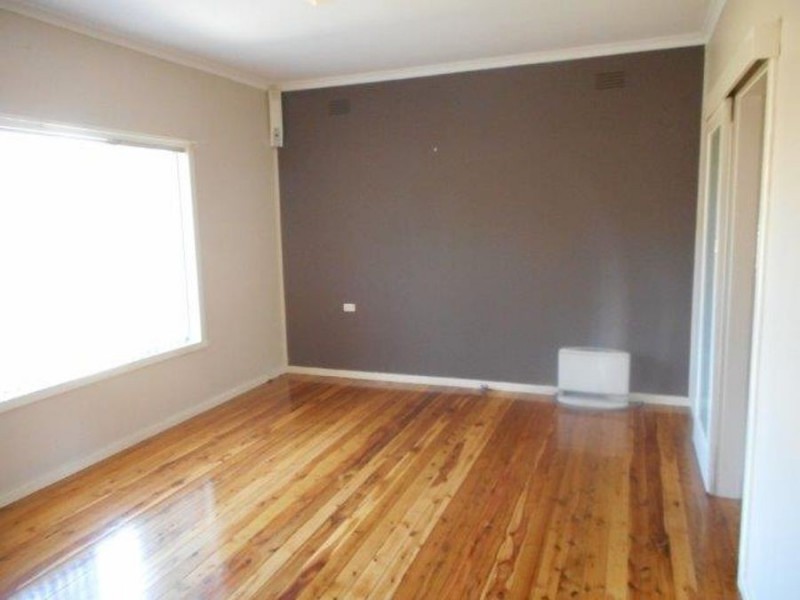 53 Tichbourne Cres, Wagga Wagga NSW 2650