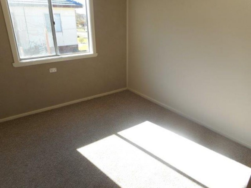 53 Tichbourne Cres, Wagga Wagga NSW 2650