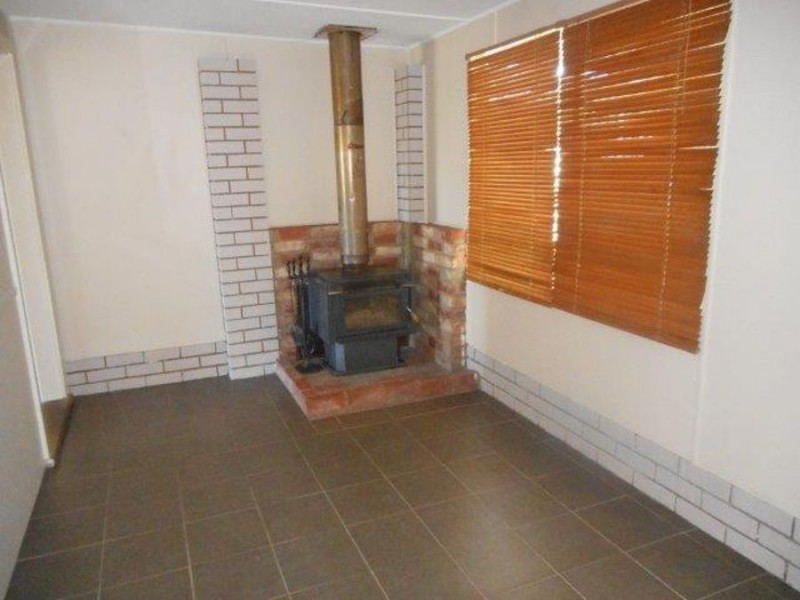 53 Tichbourne Cres, Wagga Wagga NSW 2650