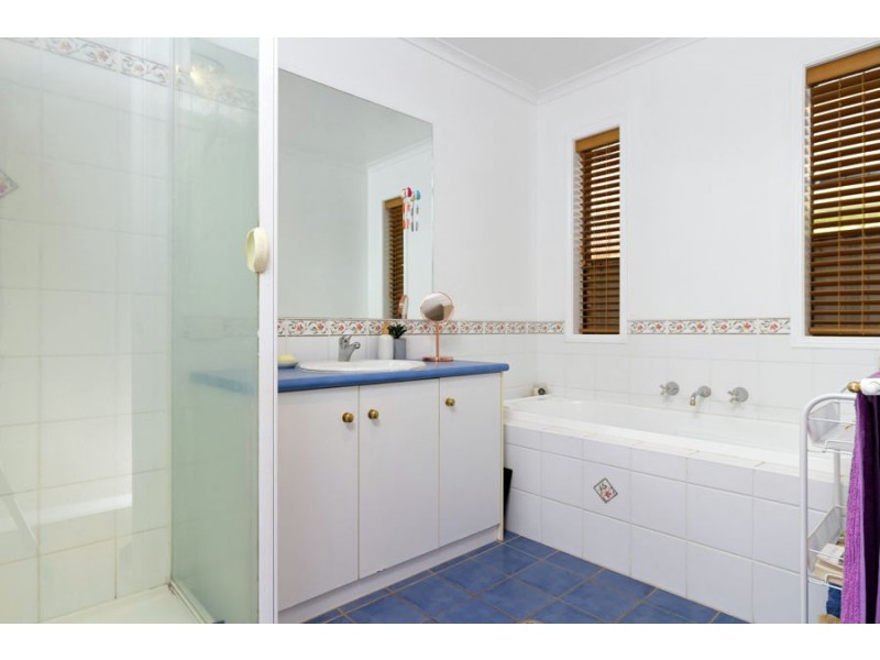 62 Tamar Drive, Tatton NSW 2650