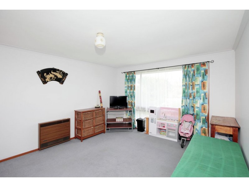 11 Grinton Avenue, Wagga Wagga NSW 2650