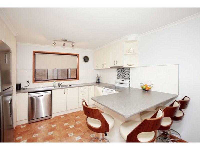 11 Grinton Avenue, Wagga Wagga NSW 2650