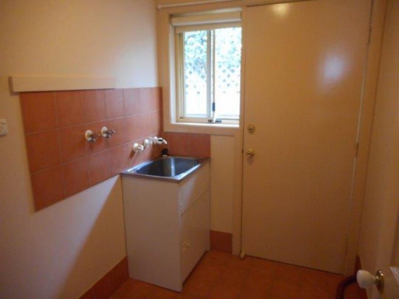 19 Paldi Crescent, Wagga Wagga NSW 2650