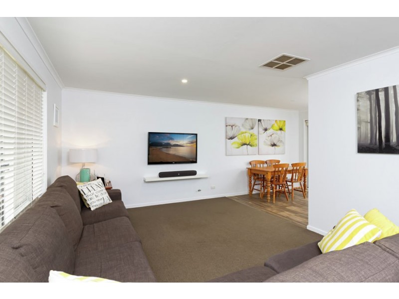 46 Pugsley Avenue, Estella NSW 2650