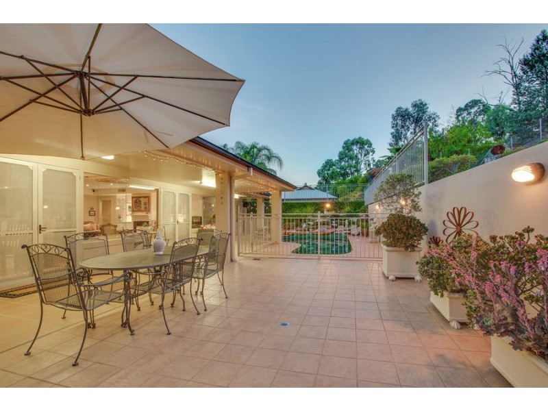 4 Gordon Close, Wagga Wagga NSW 2650