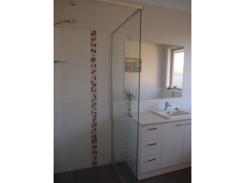 2 Rockliff Court, Lockhart NSW 2656