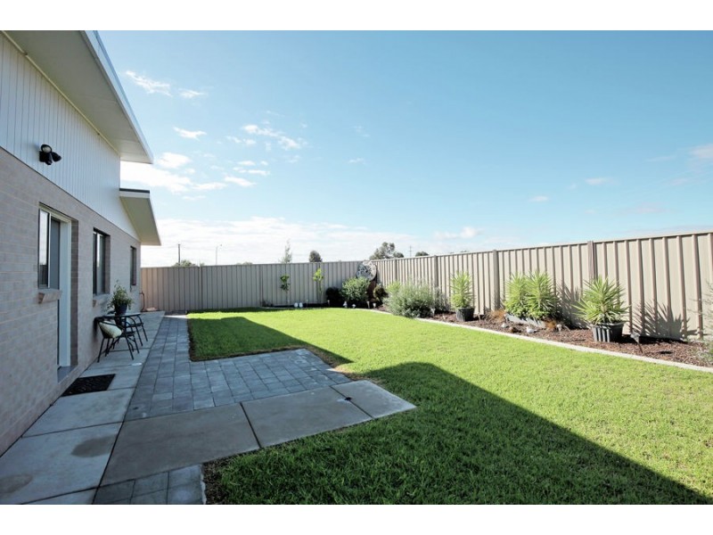 1 Watson Boulevard, Lloyd NSW 2650