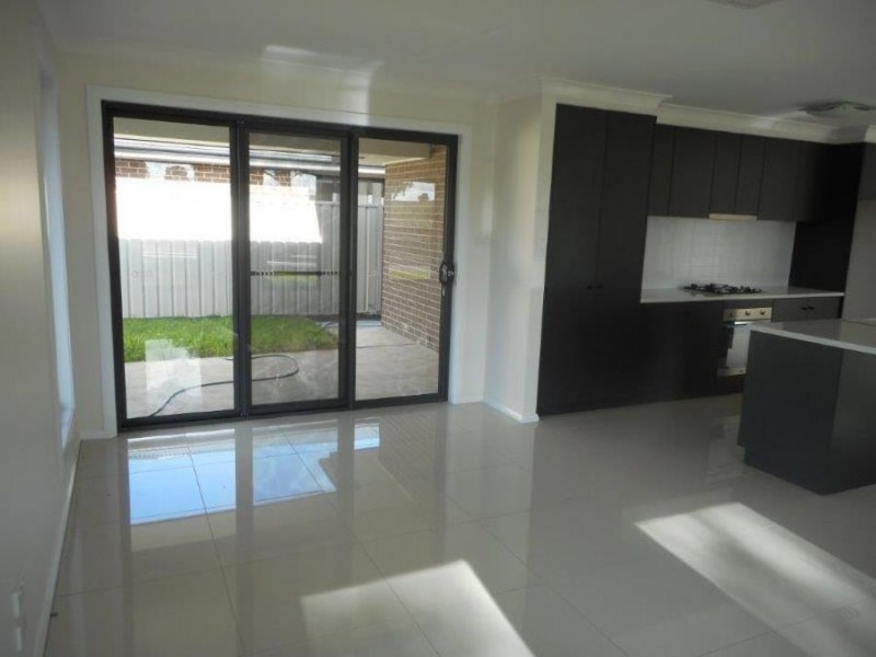 14 St Pauls Place –  Estella Rise, Wagga Wagga NSW 2650