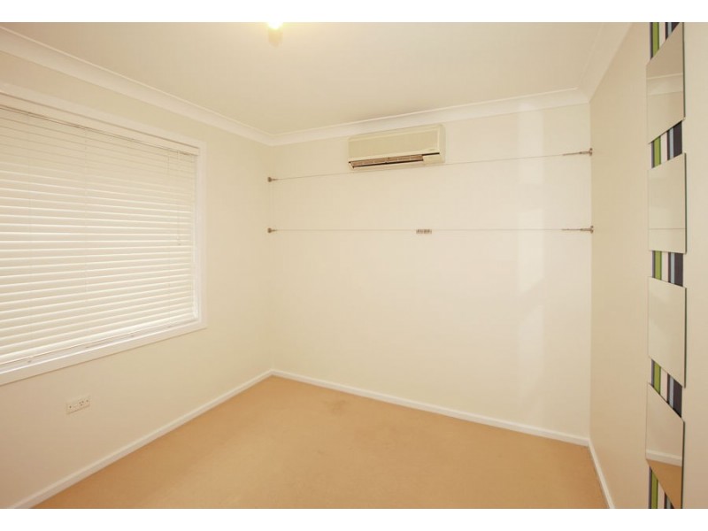 32 Bavaria Street, Tolland NSW 2650