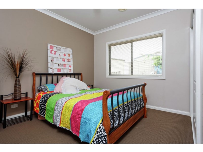 36 Yarrawah Crescent, Bourkelands NSW 2650