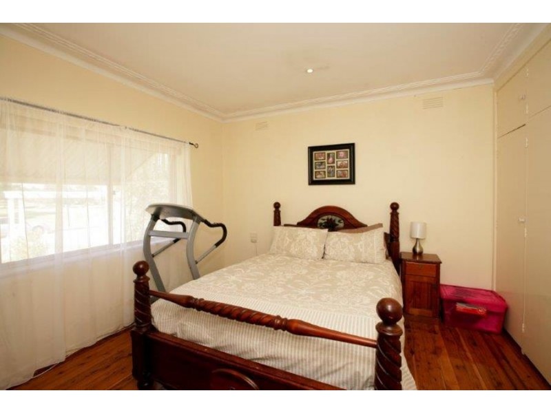 18 Boronia Street, Wagga Wagga NSW 2650