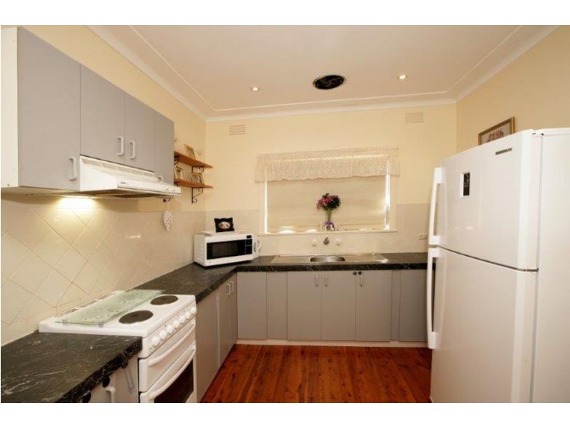 18 Boronia Street, Wagga Wagga NSW 2650