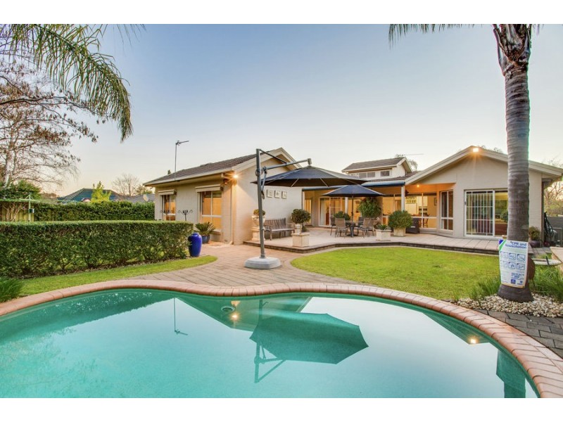 38 Lakehaven Drive, Lake Albert NSW 2650