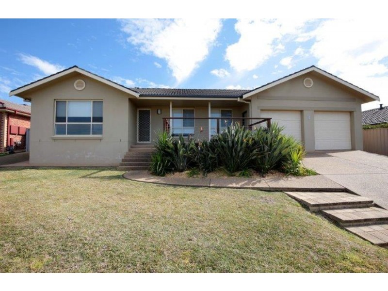 8 Fletcher Place, Kooringal NSW 2650