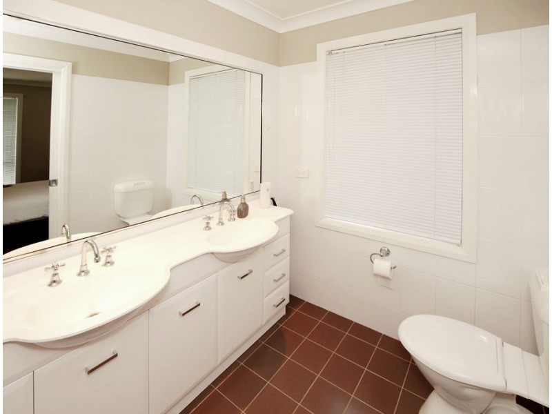 62 Mima Street, Glenfield Park NSW 2650